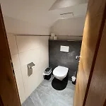 Jugend- Und Wenghofgut Hostel *
