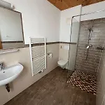 Hostel Jugend- Und Wenghofgut *