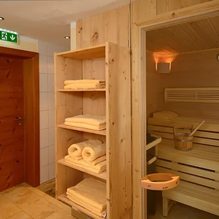 Hostel Jugend- Und Wenghofgut *