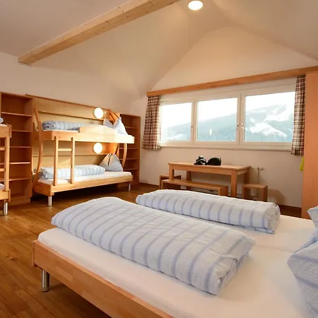 Hostel Jugend- Und Wenghofgut