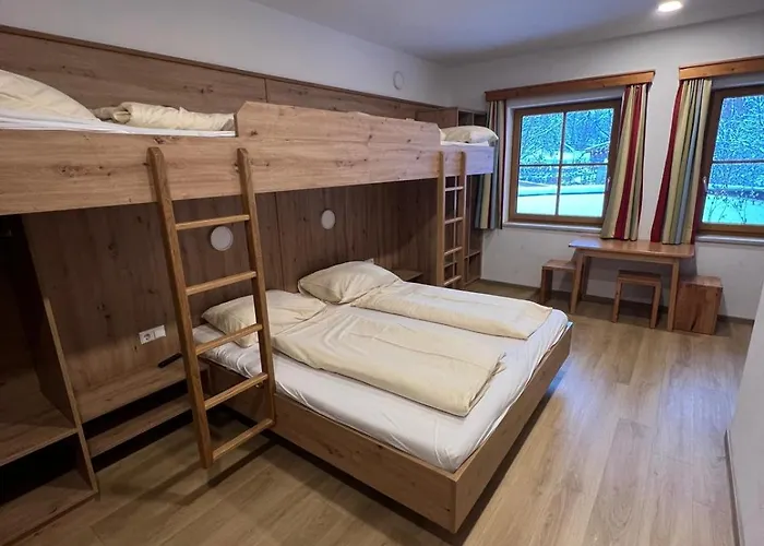 Jugend- Und Wenghofgut